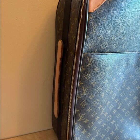 Authentic Louis Vuitton pegase 55 monogram suitcase carry on - Picture 5 of 9